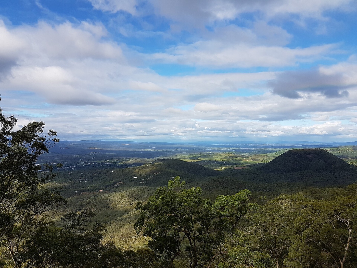 Picnic Point and the green Toowoomba escarpment